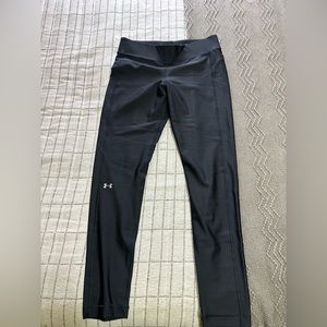 Size L UA legging